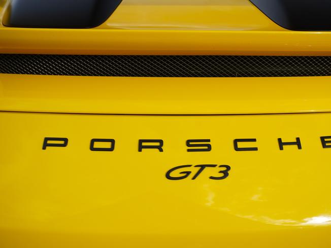 PORSCHE 911 Photo 34