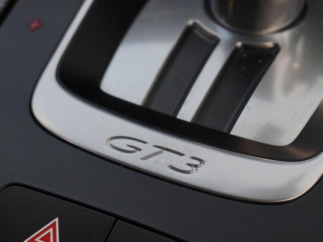 PORSCHE 911 Photo 43