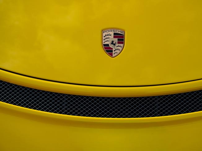 PORSCHE 911 Photo 45