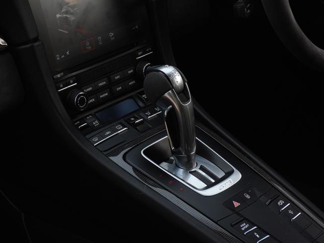 PORSCHE 911 Photo 48