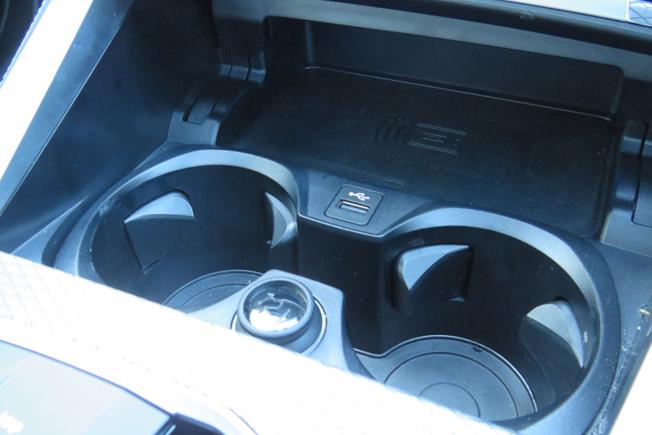 BMW 4 Series Photo 31