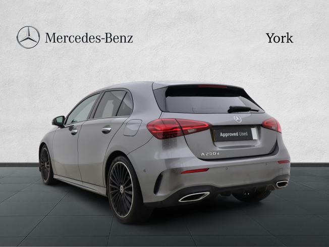 MERCEDES-BENZ A Class Photo 2