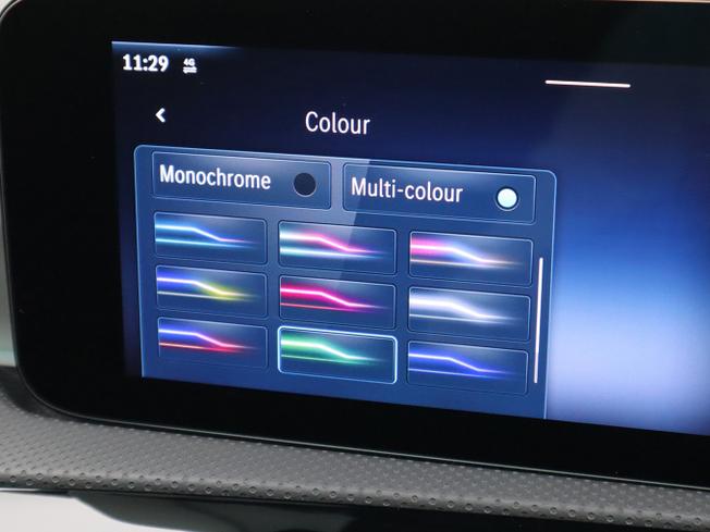 MERCEDES-BENZ A Class Photo 37