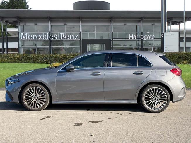 MERCEDES-BENZ A Class Photo 7