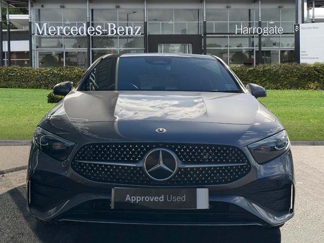MERCEDES-BENZ A Class Photo 9