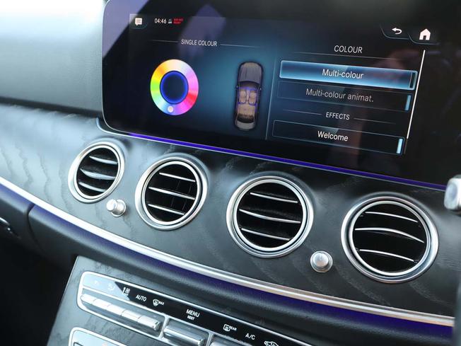 MERCEDES-BENZ E Class Photo 34
