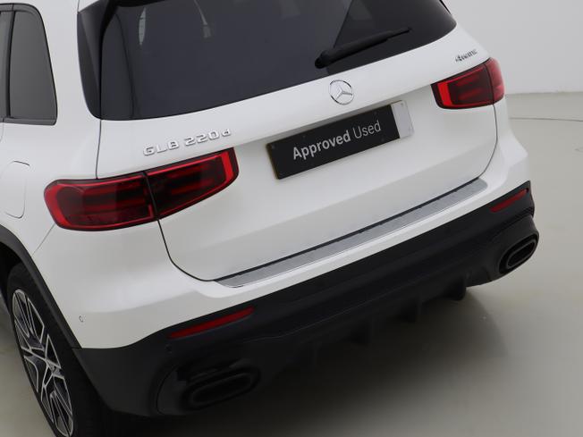 Mercedes-Benz GLB Photo 45