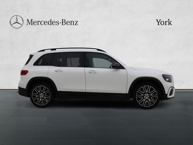 Mercedes-Benz GLB Photo 7