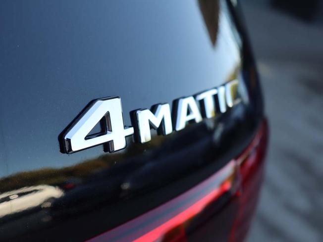 MERCEDES-BENZ GLB Photo 22
