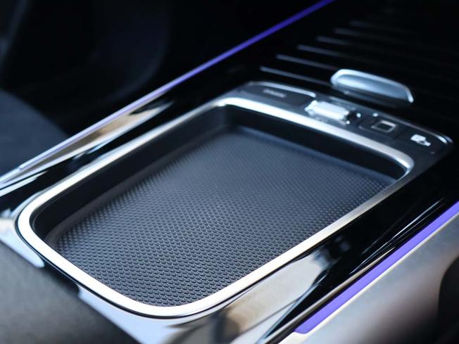 MERCEDES-BENZ GLB Photo 34