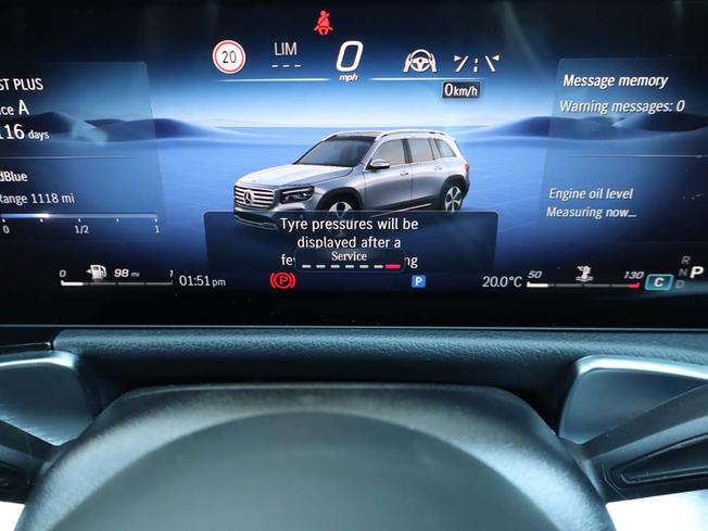 MERCEDES-BENZ GLB Photo 40