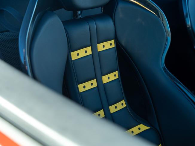 FERRARI 296 Photo 20