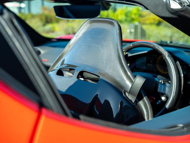 FERRARI 296 Photo 21