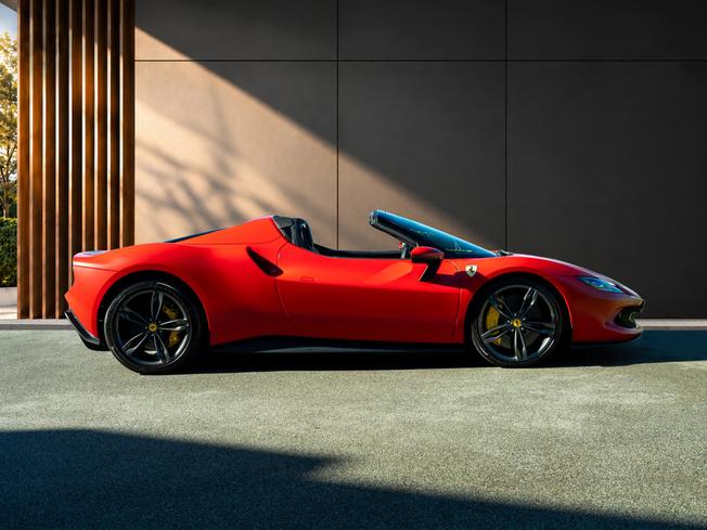 FERRARI 296 Photo 5
