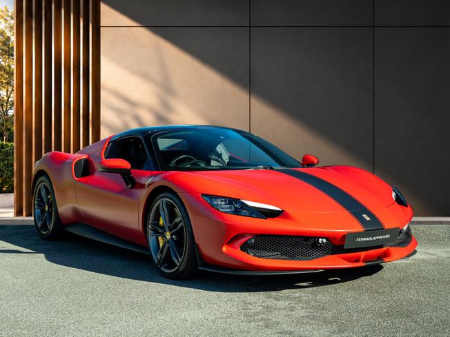 FERRARI 296 Photo 9