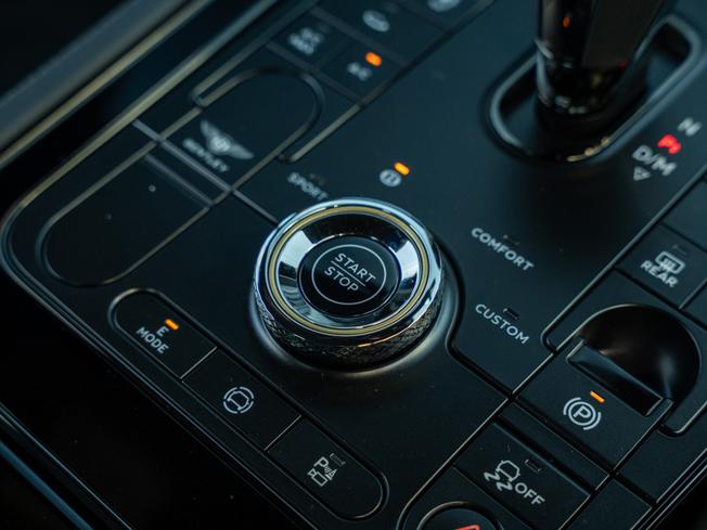 BENTLEY Continental GT Photo 19