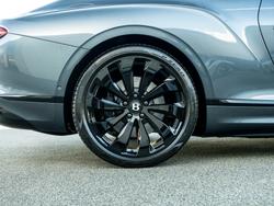BENTLEY Continental GT Photo 4