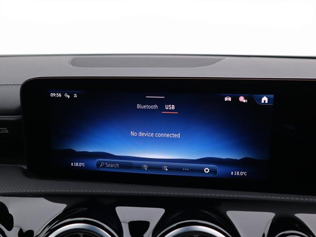 MERCEDES-BENZ A Class Photo 29