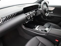 MERCEDES-BENZ A Class Photo 3