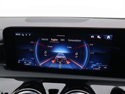 MERCEDES-BENZ A Class Photo 4