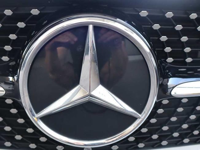 MERCEDES-BENZ CLA Class Photo 24
