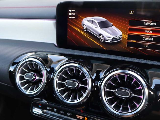 MERCEDES-BENZ CLA Class Photo 48