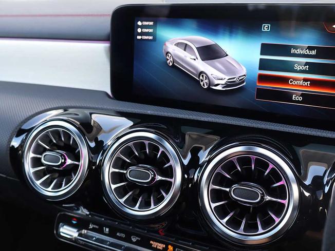 MERCEDES-BENZ CLA Class Photo 49