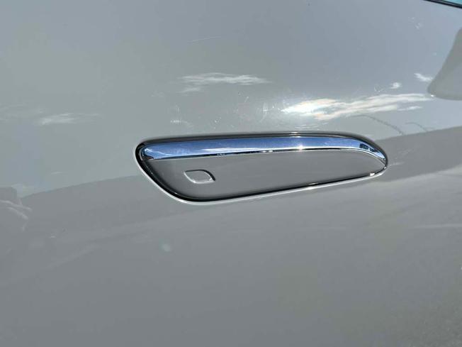 MERCEDES-BENZ Sl Photo 21
