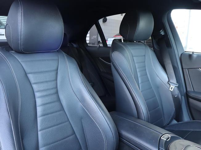 MERCEDES-BENZ E Class Photo 19