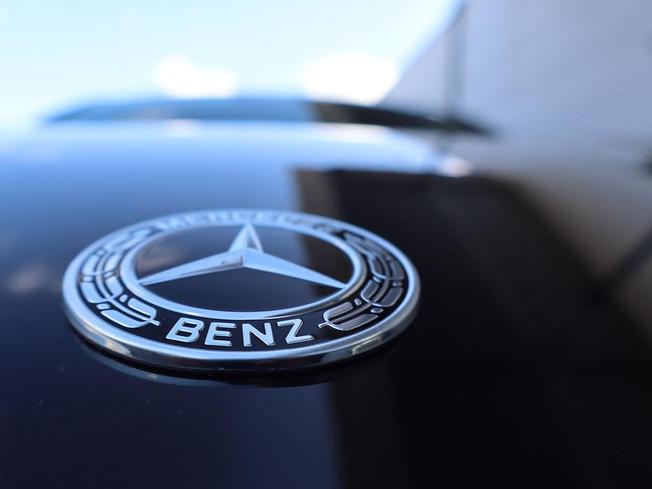 MERCEDES-BENZ E Class Photo 27