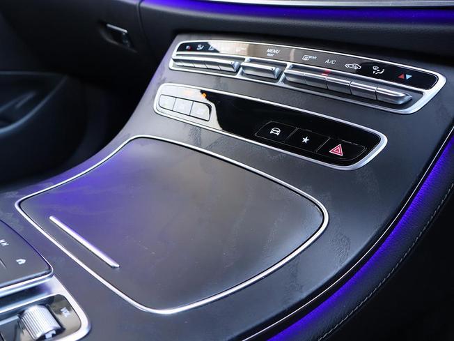 MERCEDES-BENZ E Class Photo 44