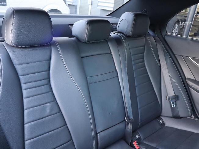 MERCEDES-BENZ E Class Photo 8