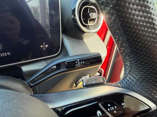 MERCEDES-BENZ Glc Photo 29