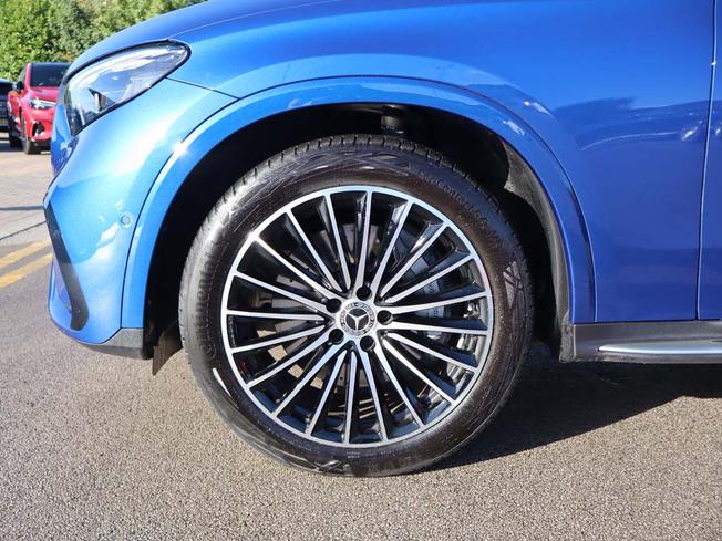 MERCEDES-BENZ Glc Photo 13