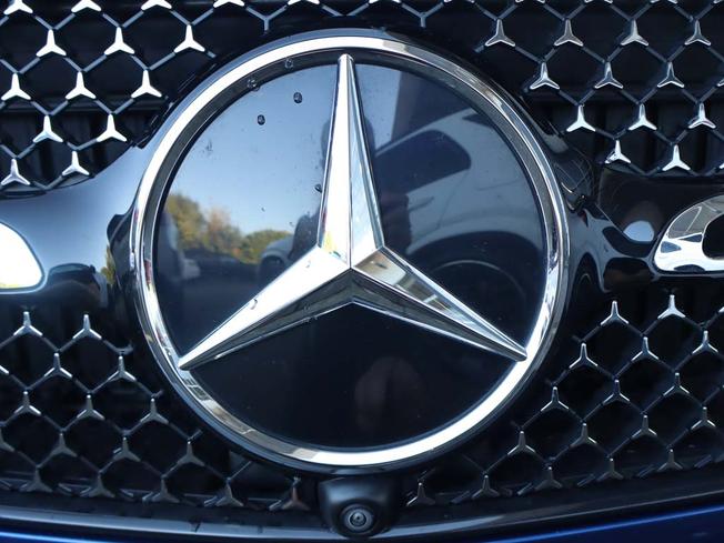 MERCEDES-BENZ Glc Photo 25
