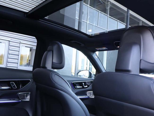 MERCEDES-BENZ Glc Photo 28