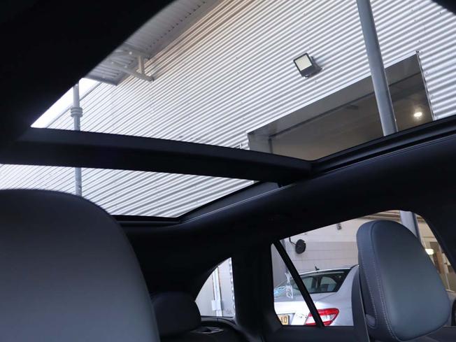 MERCEDES-BENZ Glc Photo 29