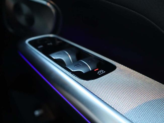 MERCEDES-BENZ Glc Photo 31