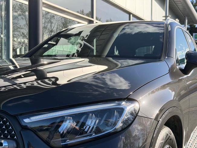 Mercedes-Benz GLC Photo 11