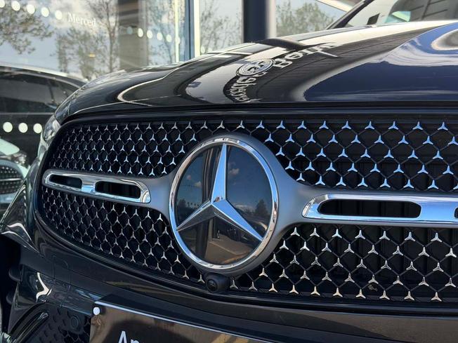Mercedes-Benz GLC Photo 12
