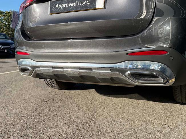 Mercedes-Benz GLC Photo 18