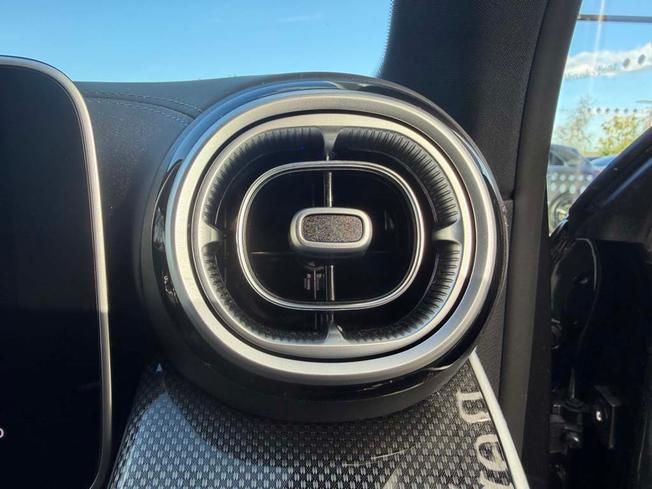 Mercedes-Benz GLC Photo 25