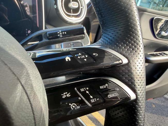 Mercedes-Benz GLC Photo 28