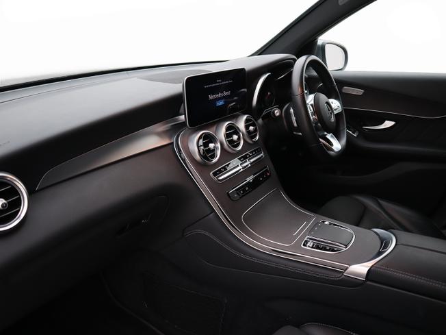 MERCEDES-BENZ Glc Photo 21
