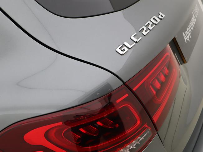 MERCEDES-BENZ Glc Photo 24