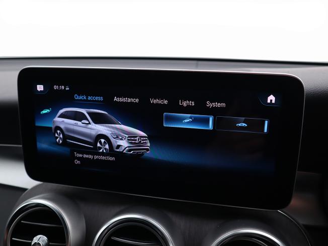 MERCEDES-BENZ Glc Photo 30