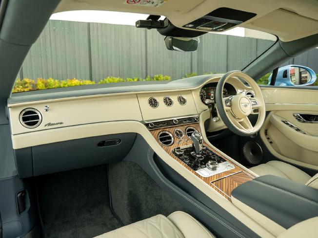 BENTLEY Continental Photo 2