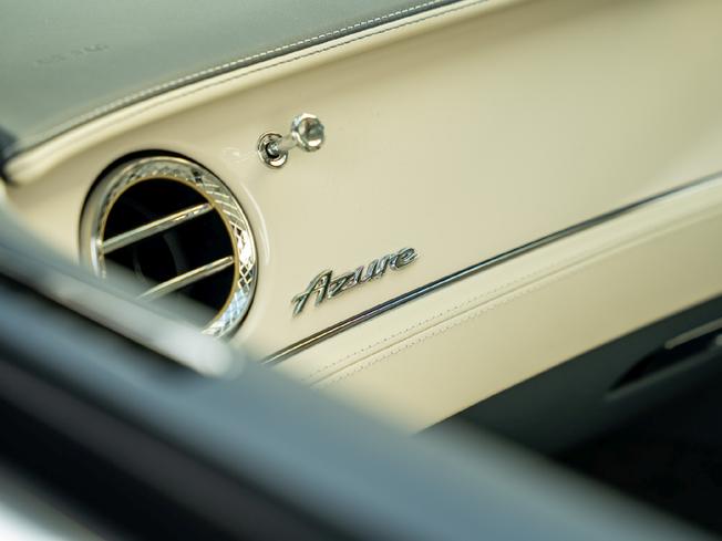 BENTLEY Continental Photo 32