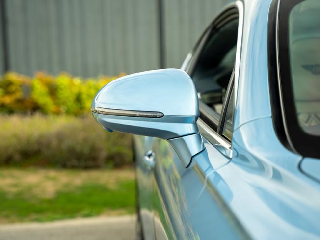 BENTLEY Continental Photo 39