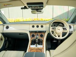 BENTLEY Continental Photo 4